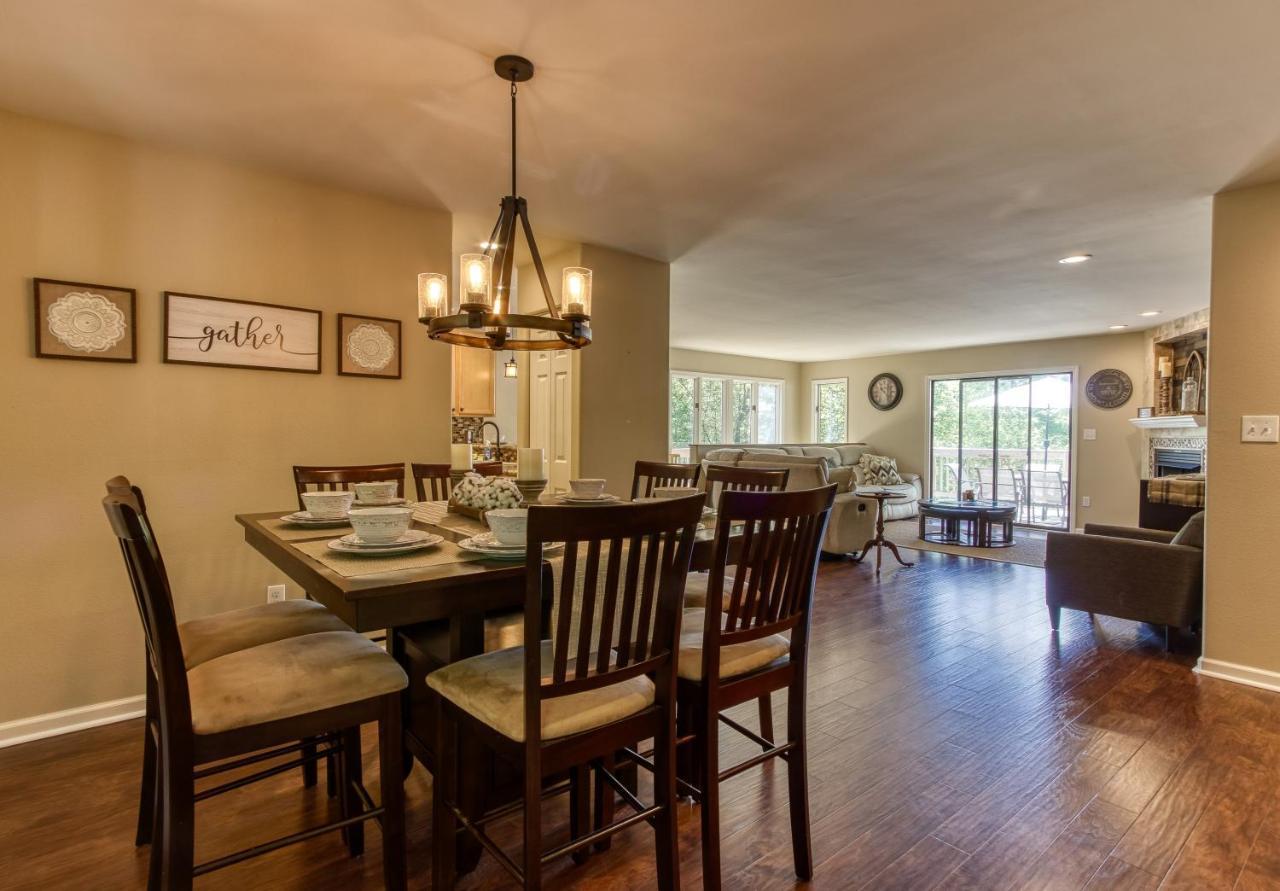 Memorable "Deer & Doe" By Honeybearcabins 4Br 3Ba, Mountain View Deck, Farmhouse Decor, Fireplace, 3 Acres Sevierville Exterior foto